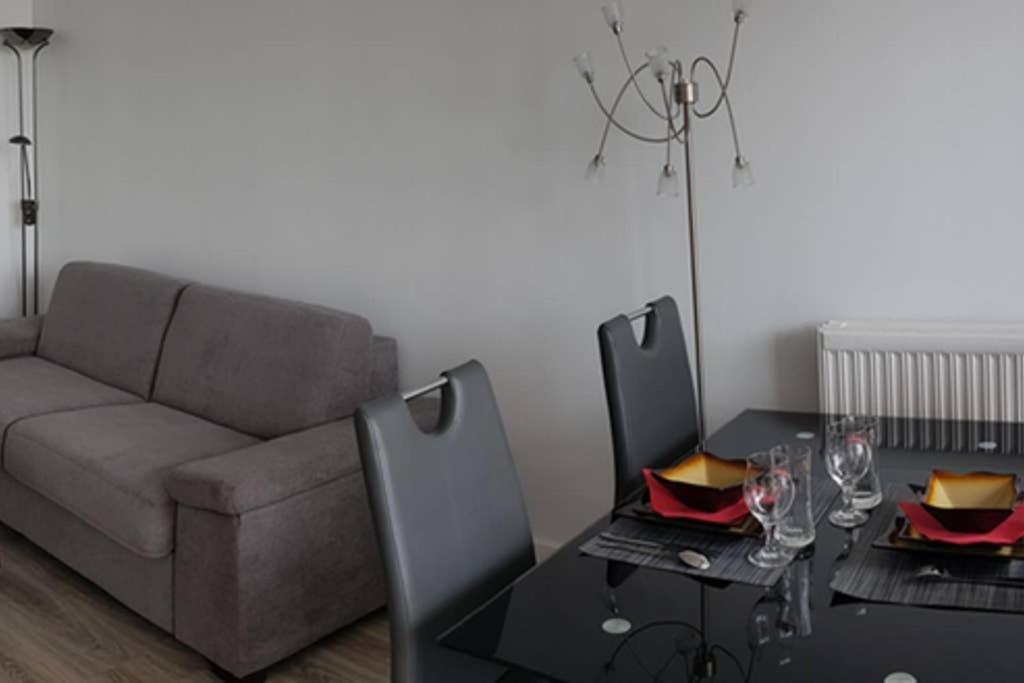 شقة Beau Studio Renove 30M2 Balcon Vue Paris+Parking المظهر الخارجي الصورة