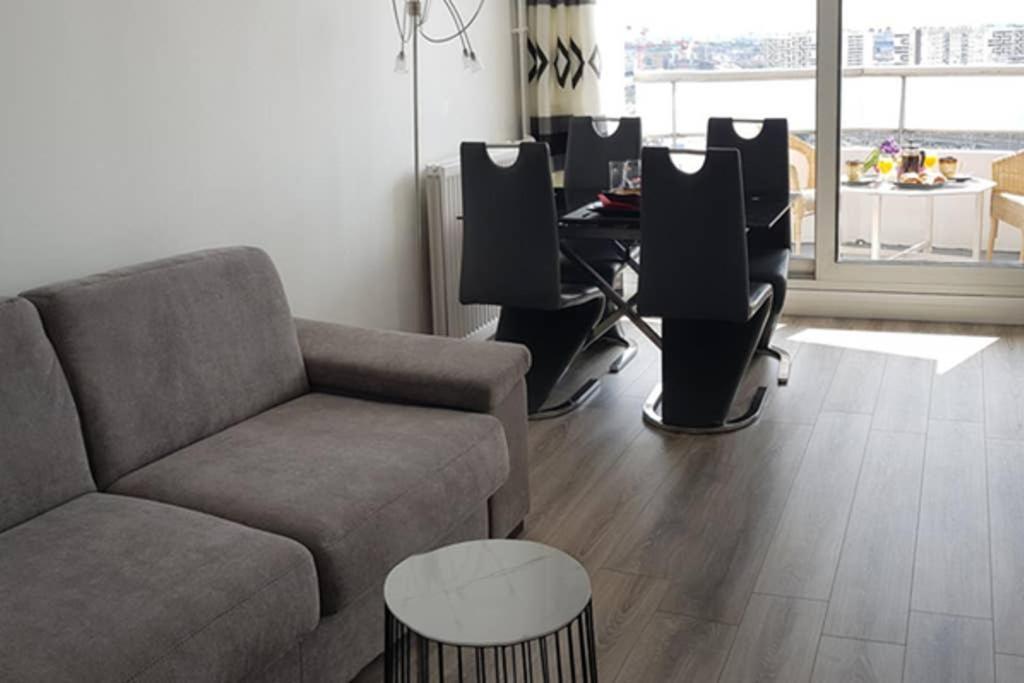 شقة Beau Studio Renove 30M2 Balcon Vue Paris+Parking المظهر الخارجي الصورة