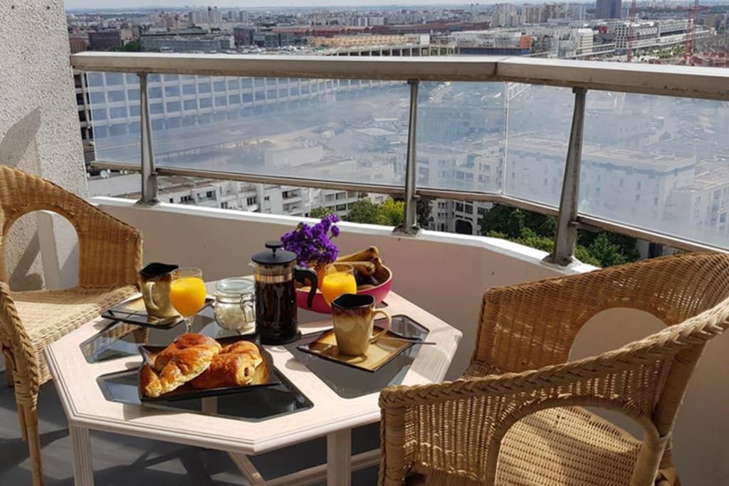 شقة Beau Studio Renove 30M2 Balcon Vue Paris+Parking المظهر الخارجي الصورة